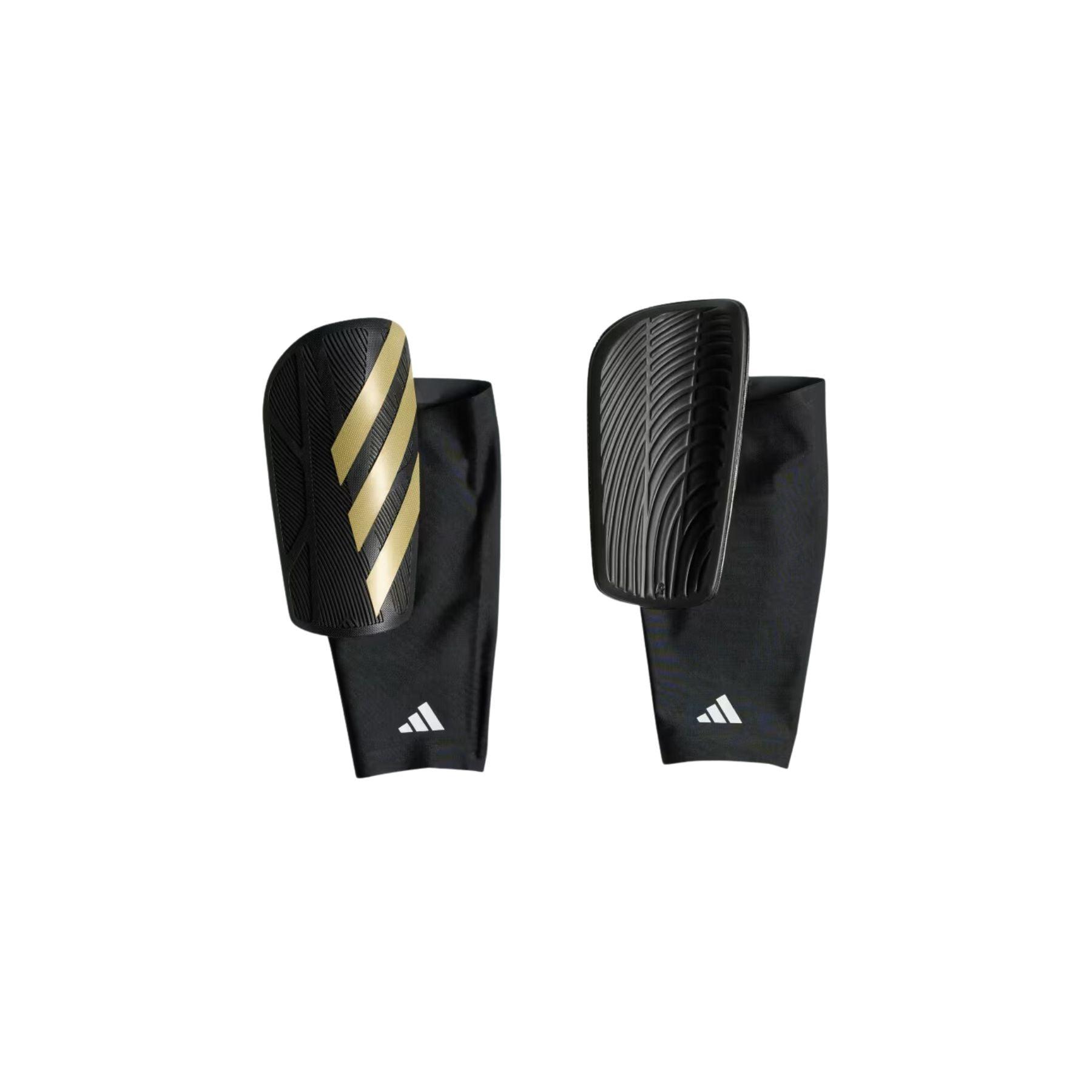 Manicotti da calcio Guard Lock (1 paio). IT Manicotti da calcio Guard Lock (1 paio). IT