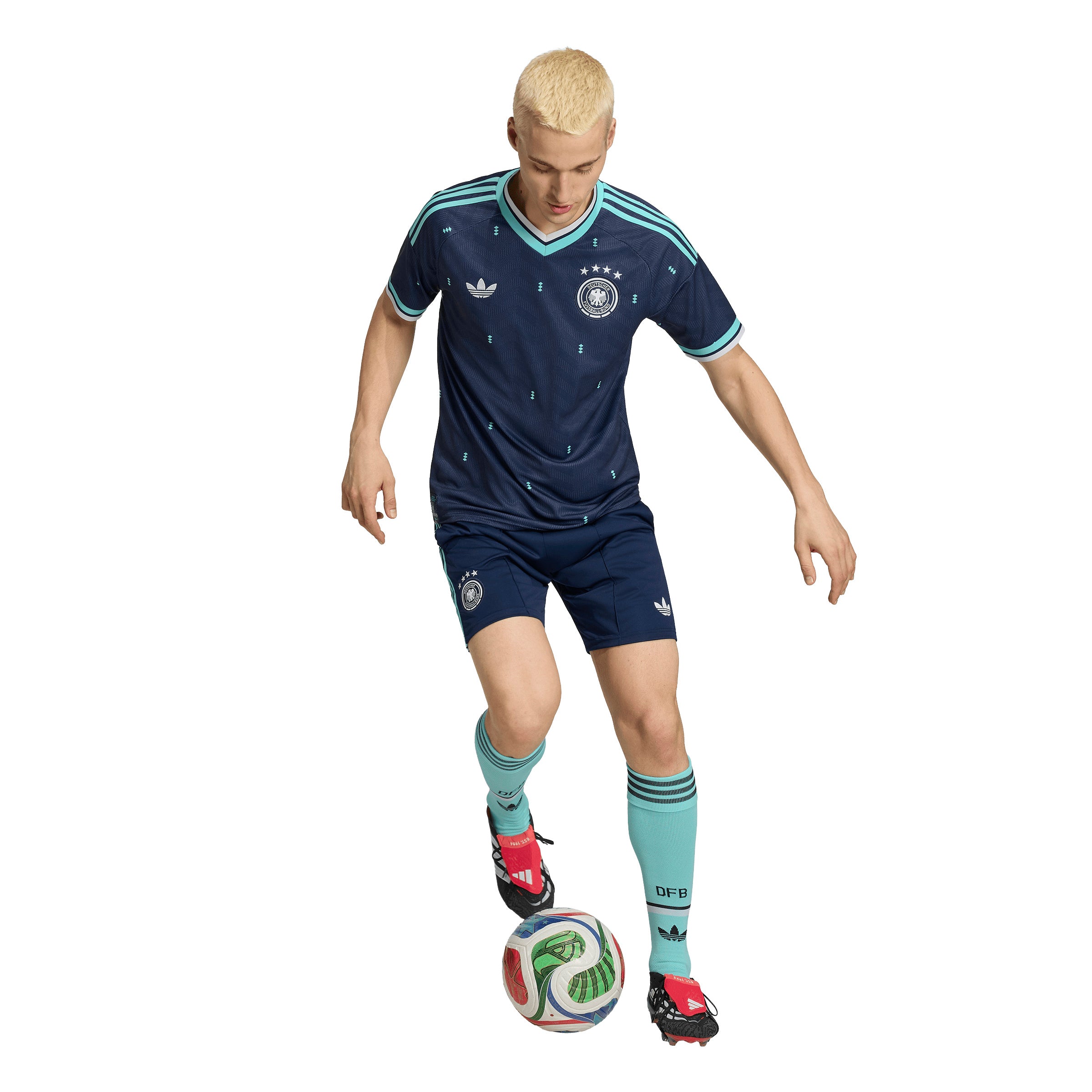 SHORT DFB AWAY 2026