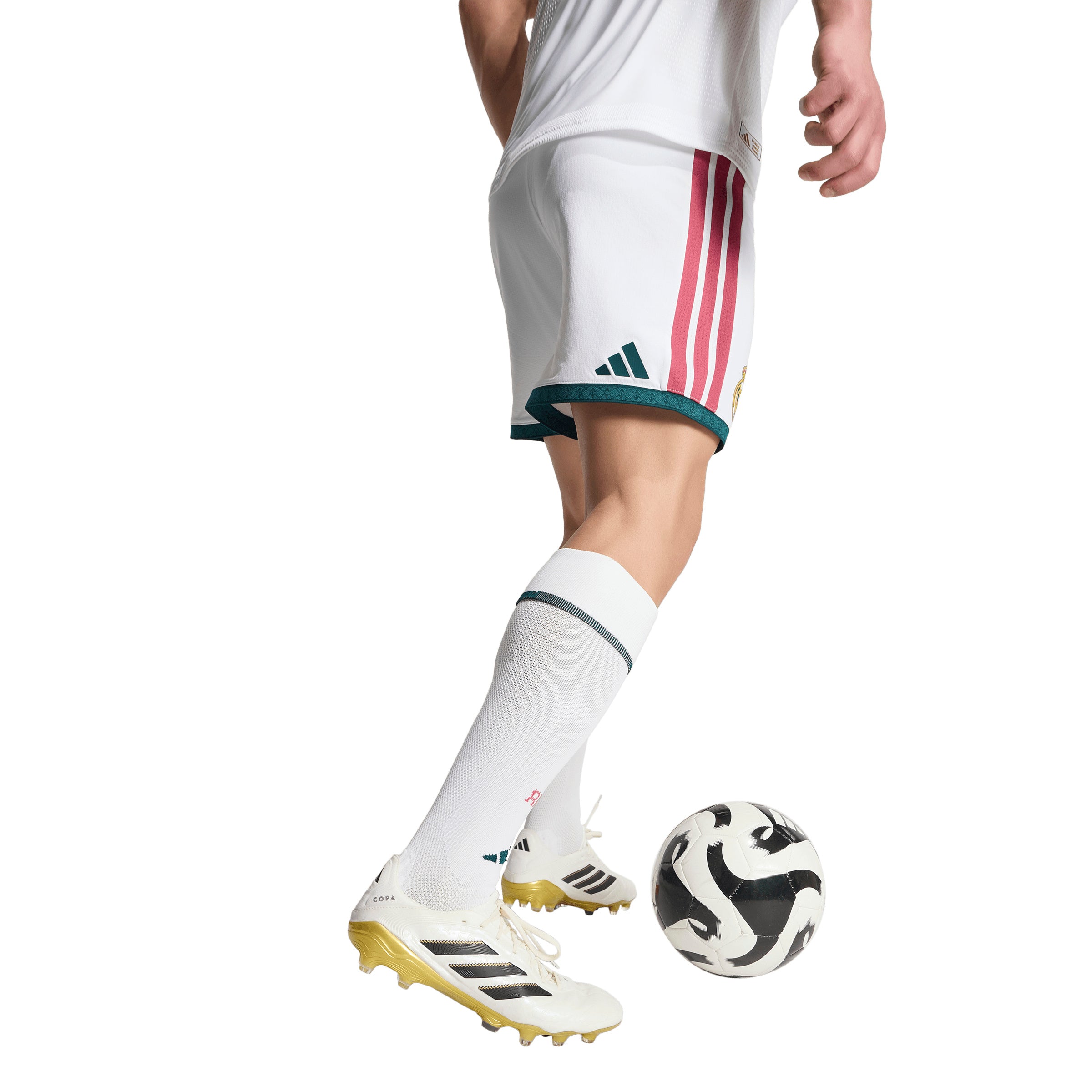 SHORT REAL MADRID AUTHENTIC 26/27