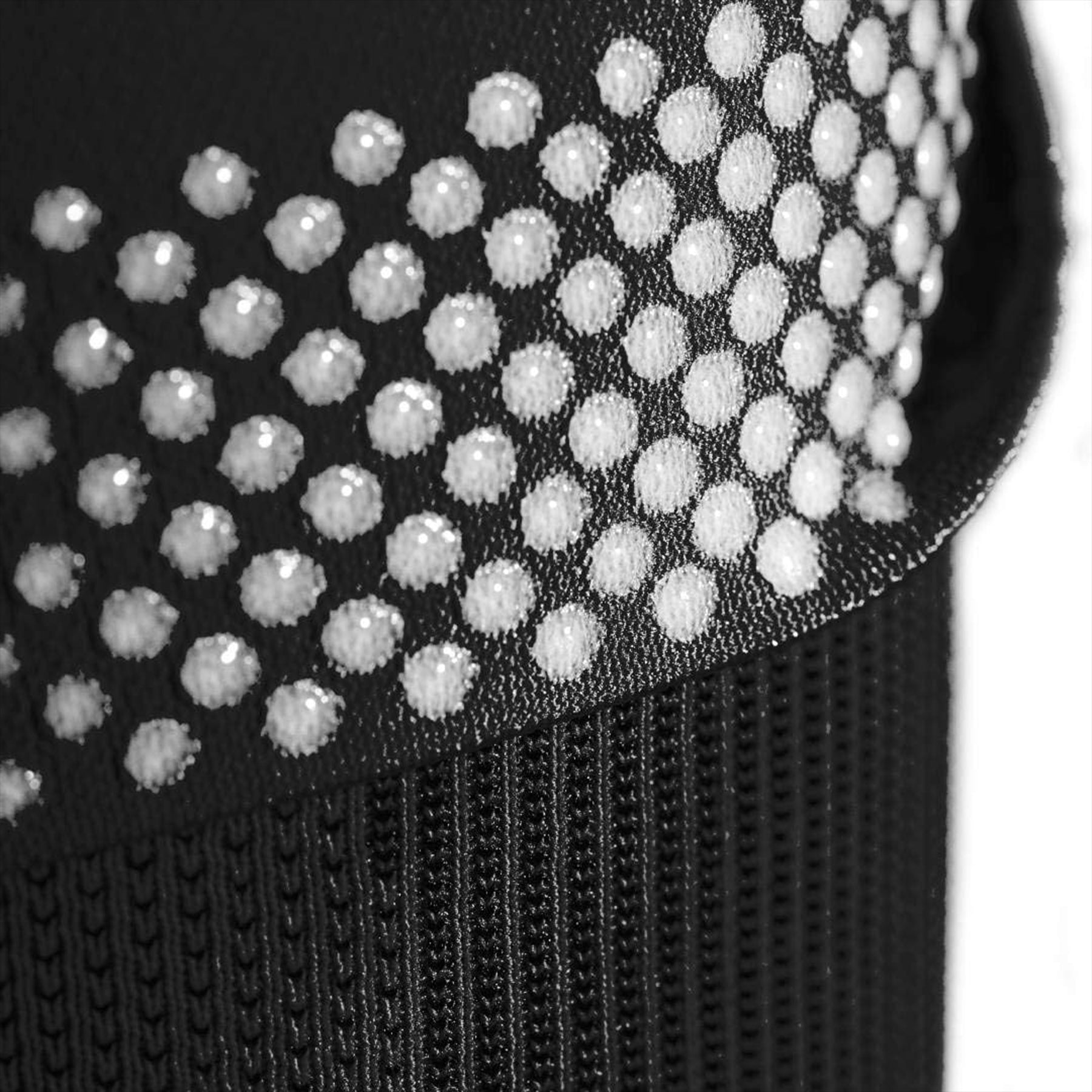 BAUERFEIND SPORTS COMPRESSION SLEEVES UPPER LEG