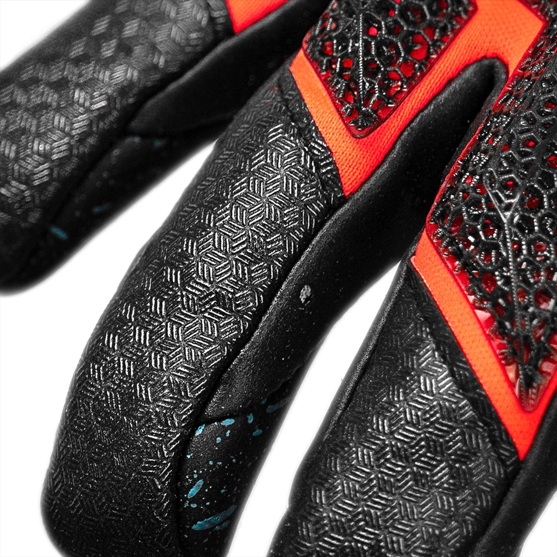 ATTRAKT FUSION CARBON