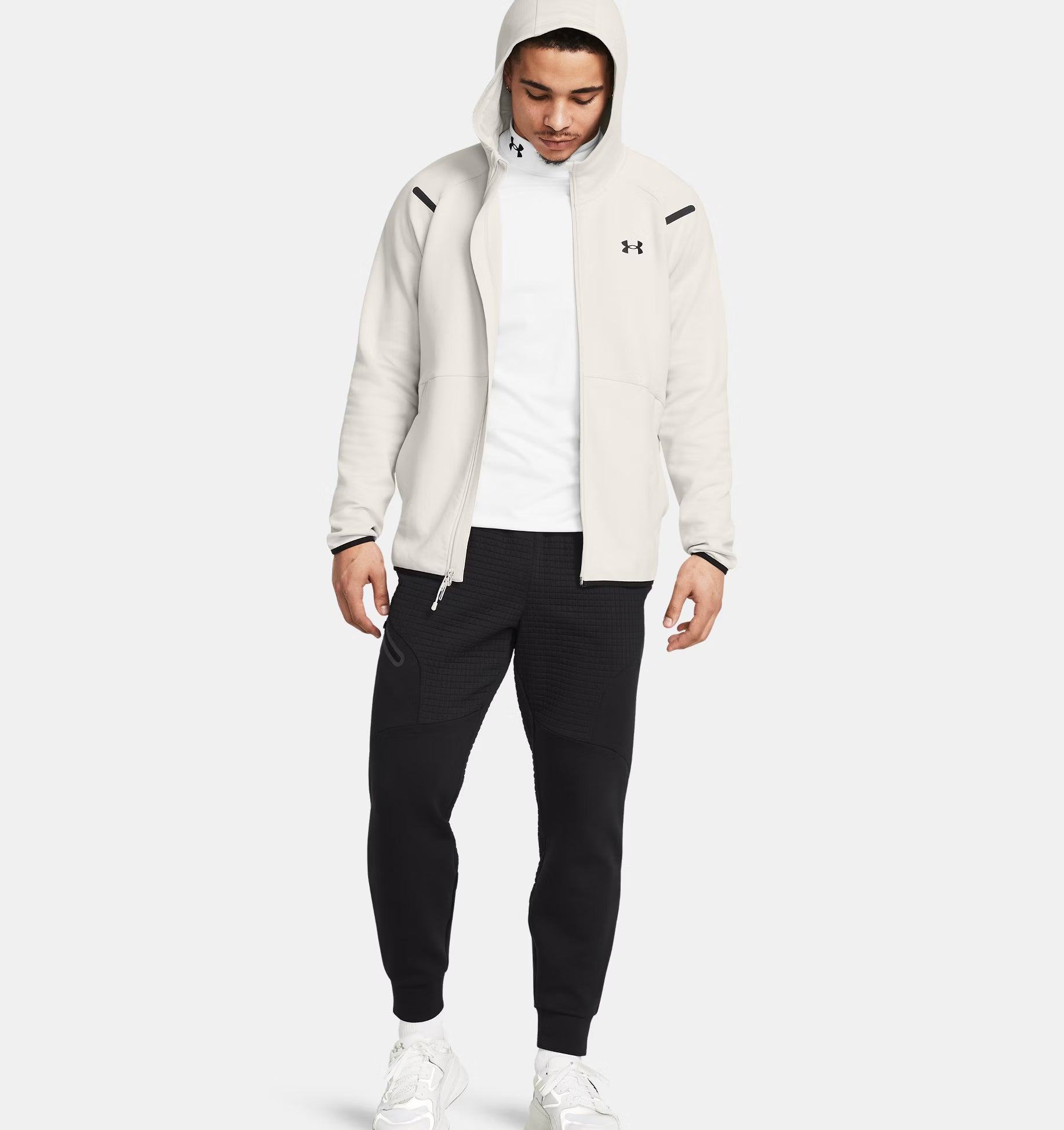 FELPA CON CAPPUCCIO E ZIP