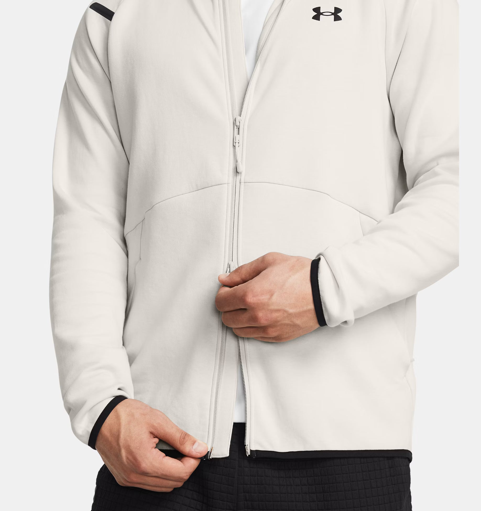 FELPA CON CAPPUCCIO E ZIP