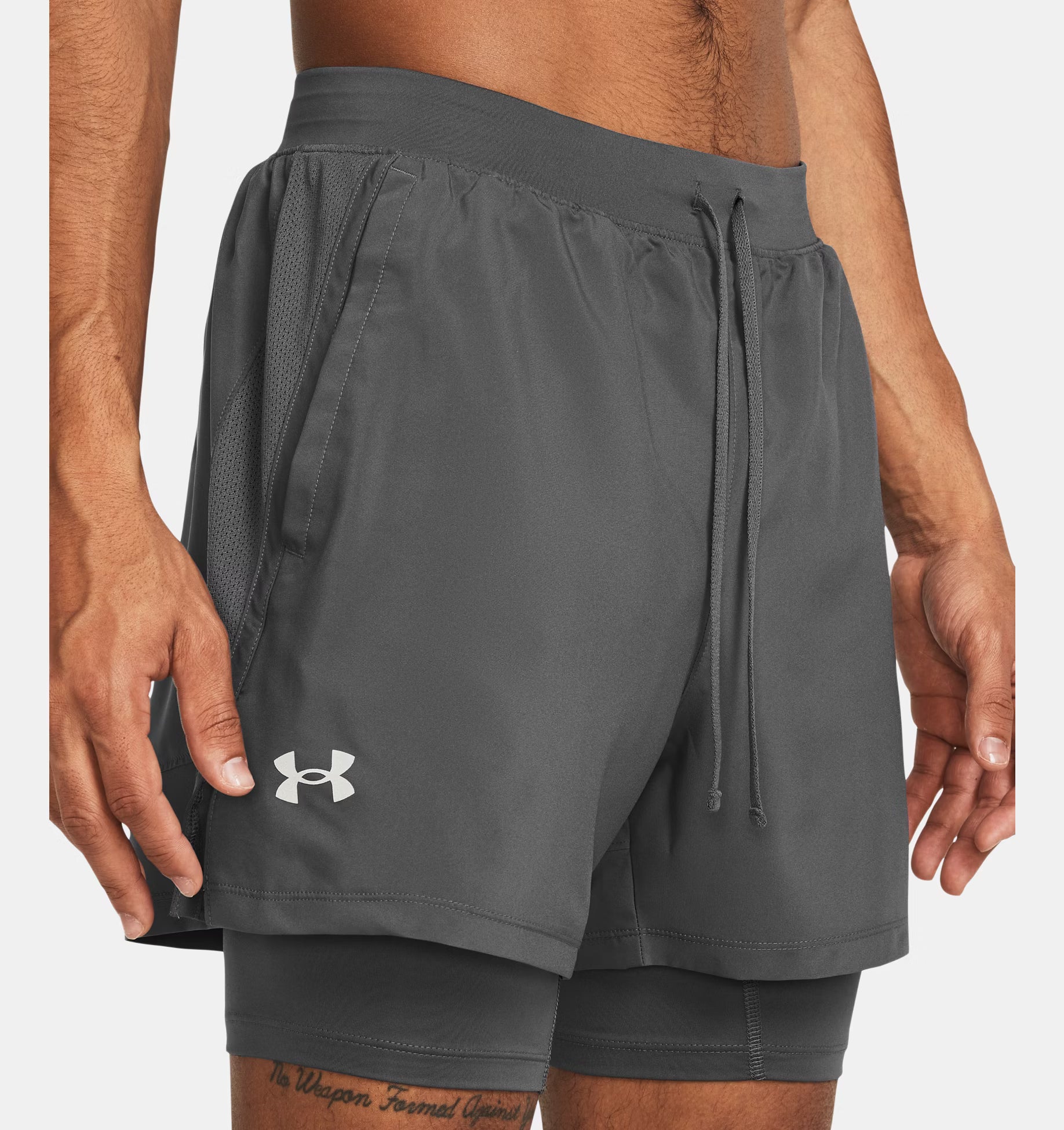 LAUNCH SHORTS M