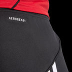 SHORT MANCHESTER UNITED HOME 2025/26