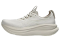GEL NIMBUS 28 W
