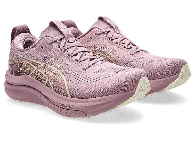 GEL KAYANO 33 W