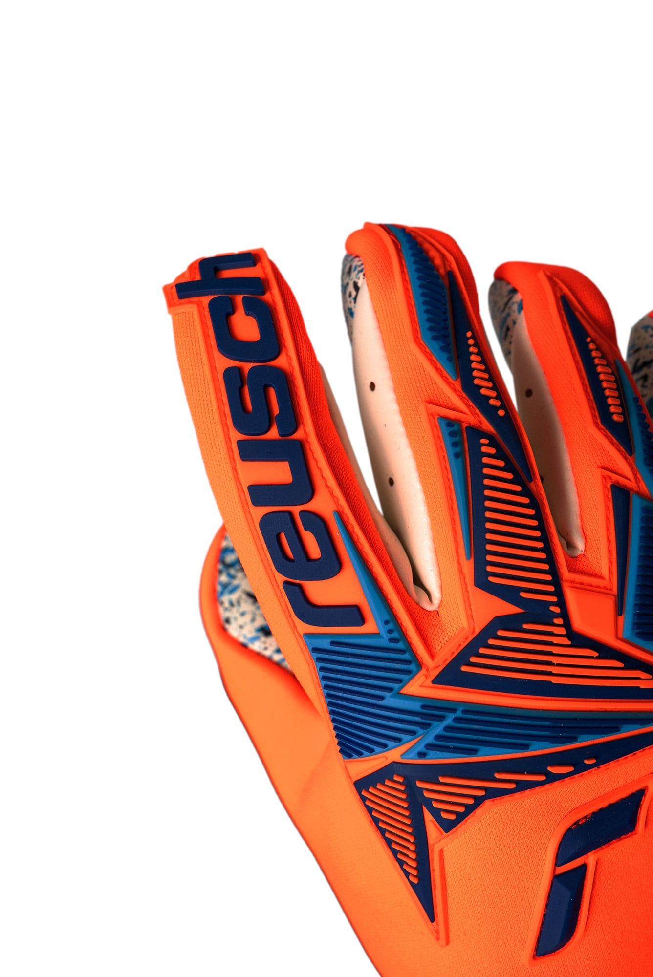 ATTRAKT FREEGEL FUSION