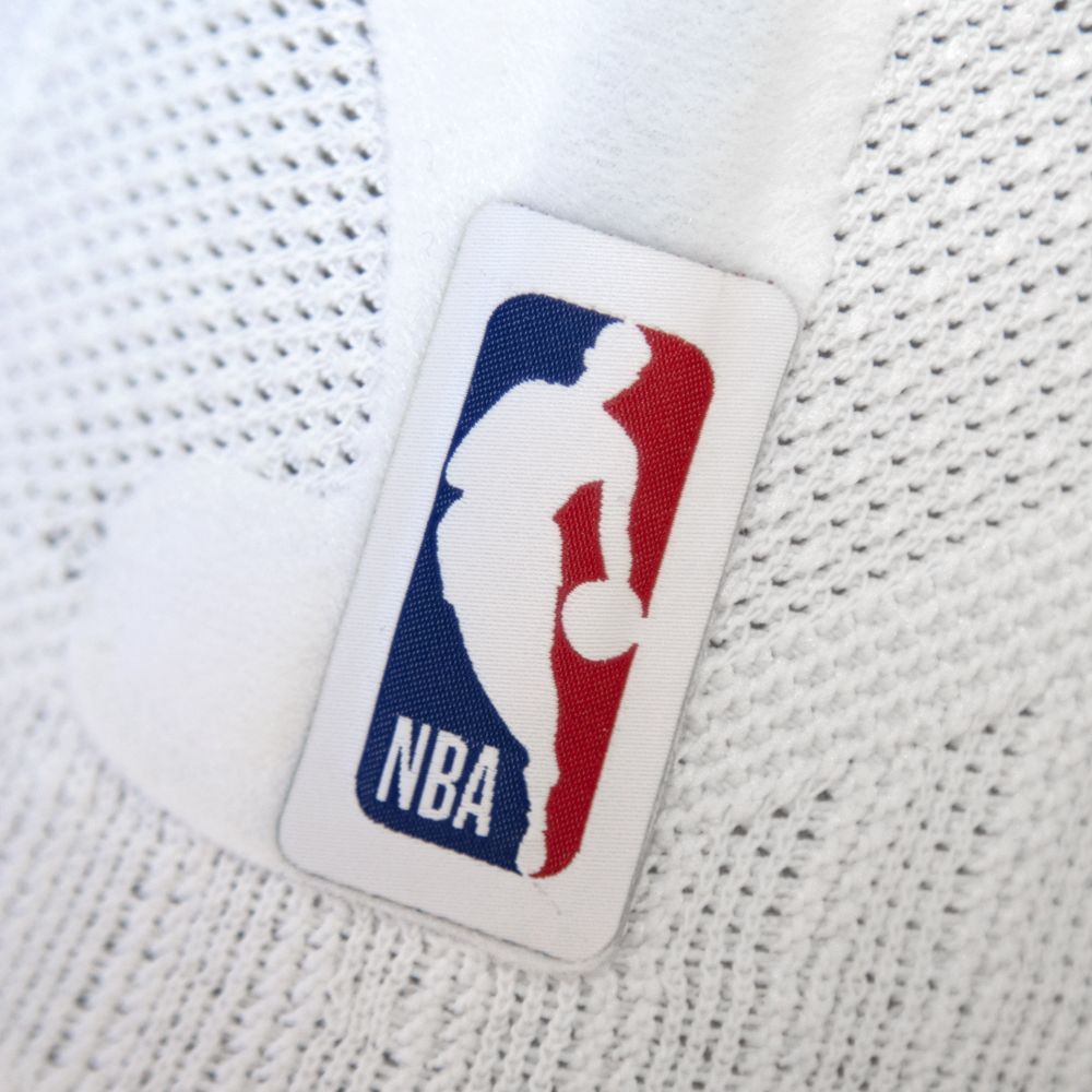BAUERFEIND SPORTS KNEE SUPP NBA
