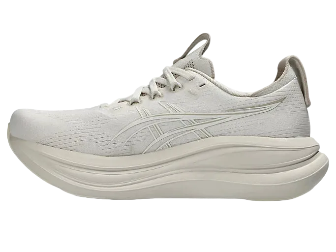 GEL NIMBUS 28 W