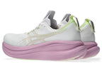 GEL NIMBUS 28 W