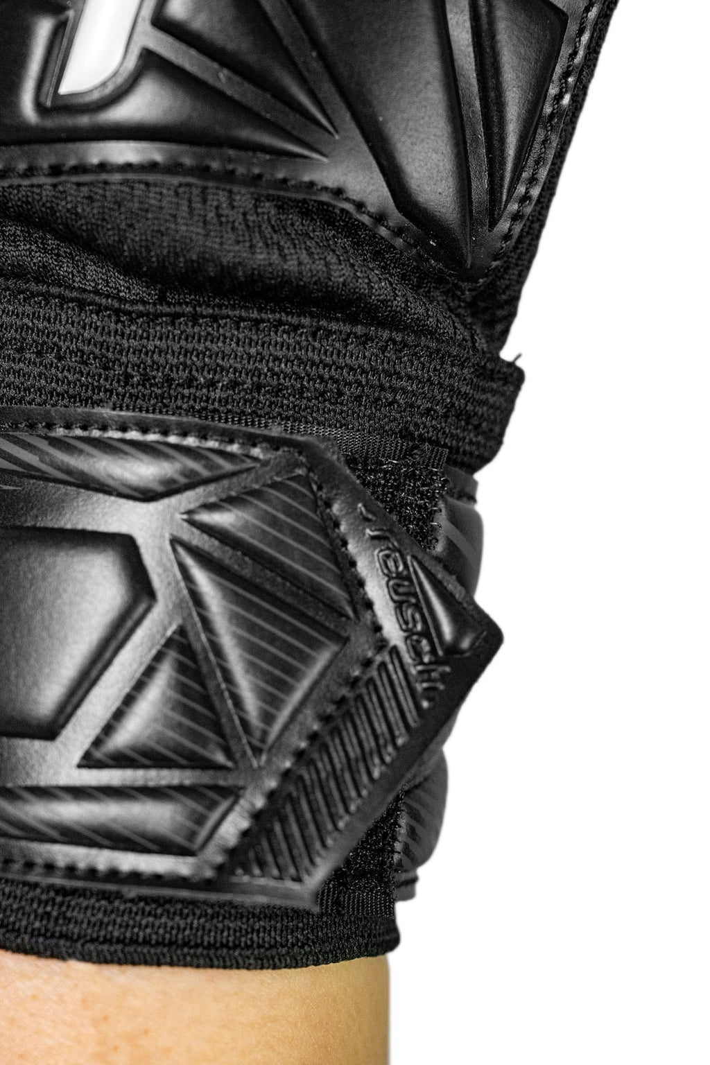 ATTRAKT RESIST JUNIOR