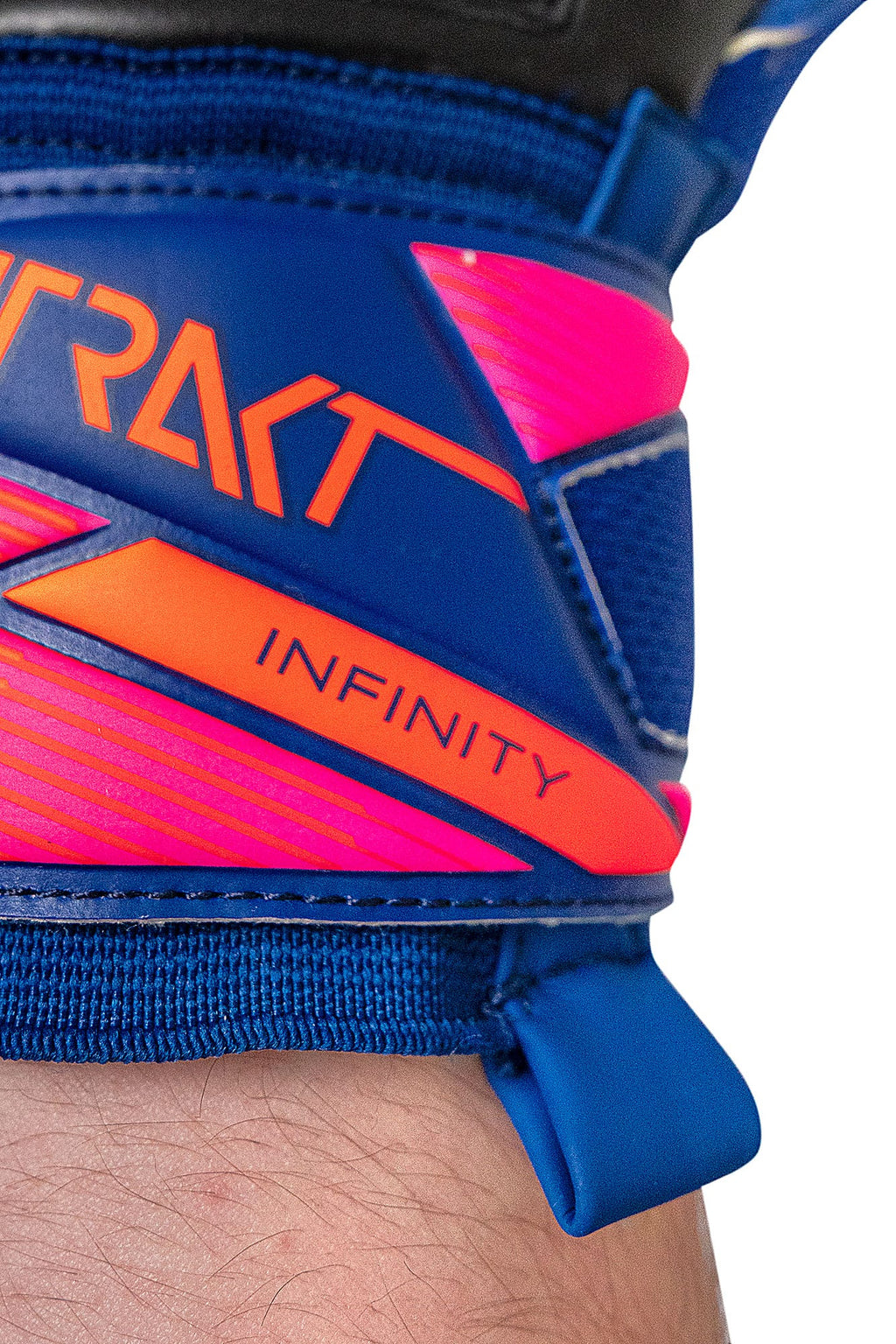 ATTRAKT INFINITY EVOLUTION NC