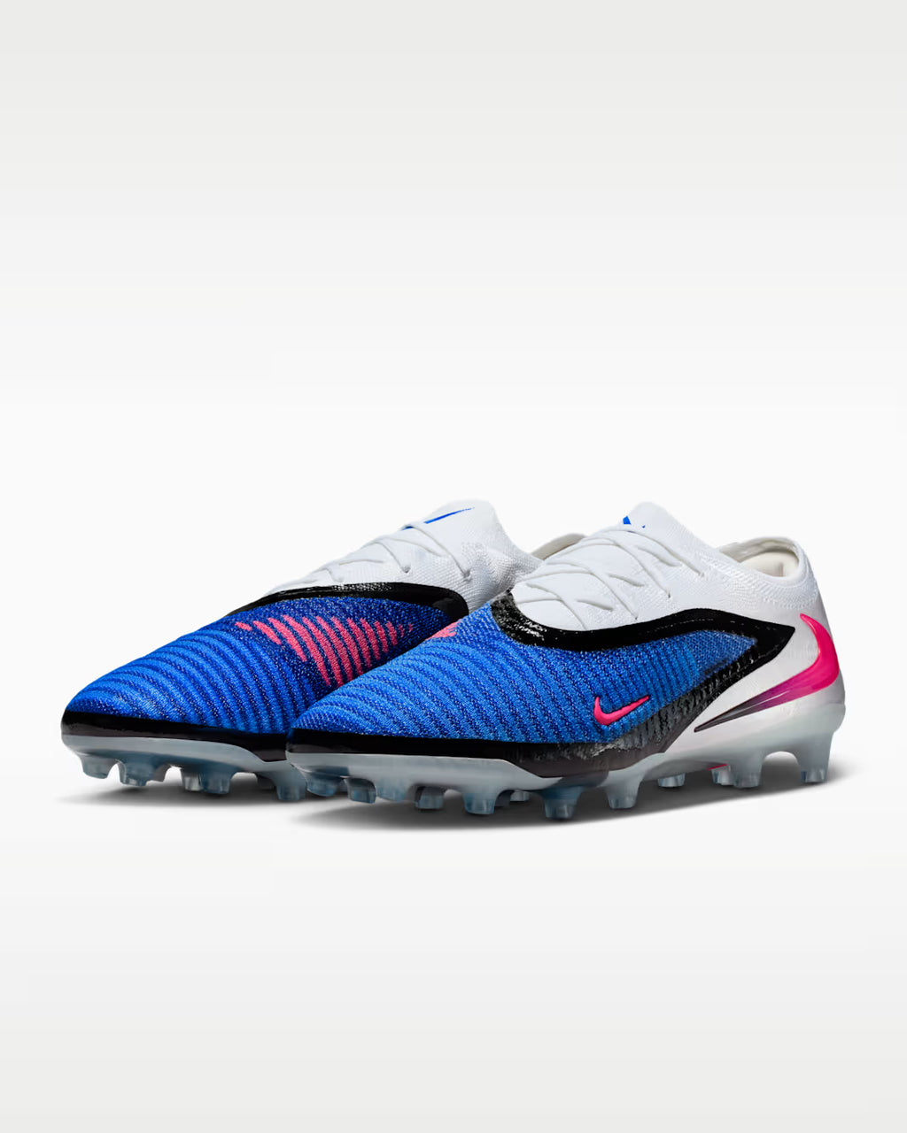 PHANTOM 6 LOW ELITE AG PRO