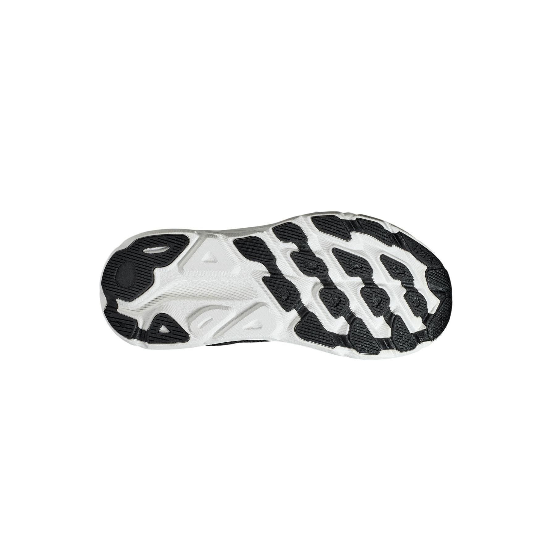 HOKA ONE ONE CLIFTON 9 M