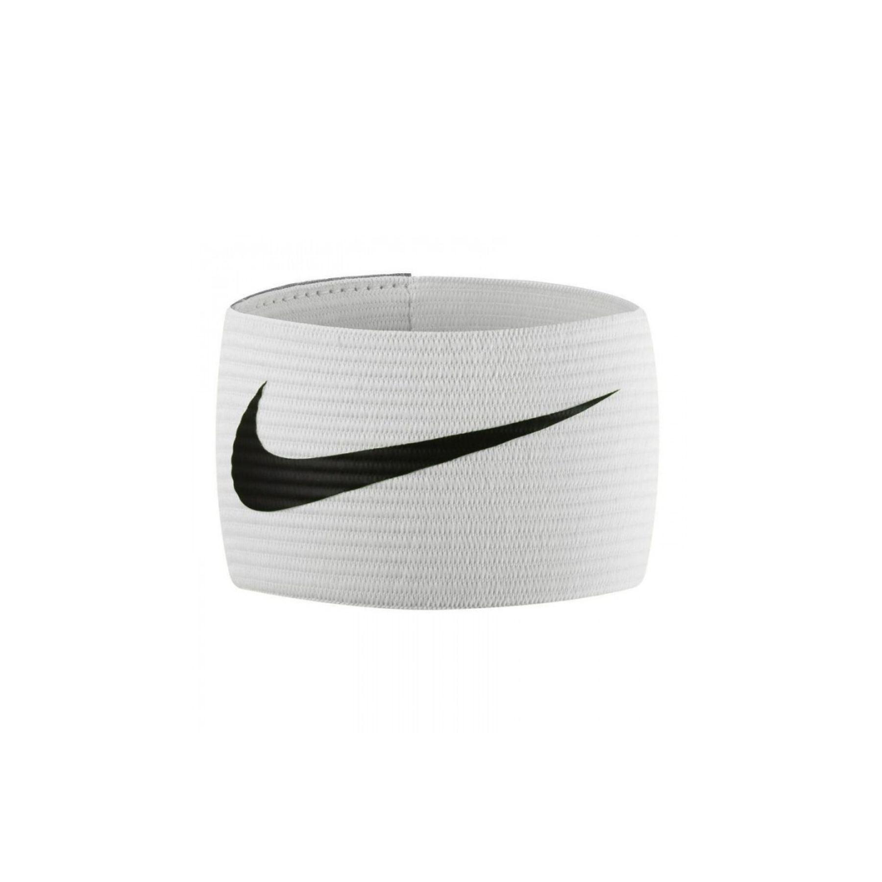 NIKE FUTBOL ARM BAND